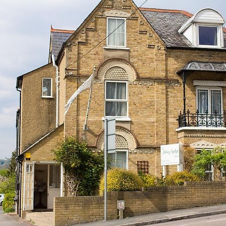 Abbey Lodge Hotel High Wycombe Exterior photo