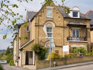 Abbey Lodge Hotel High Wycombe Exterior photo